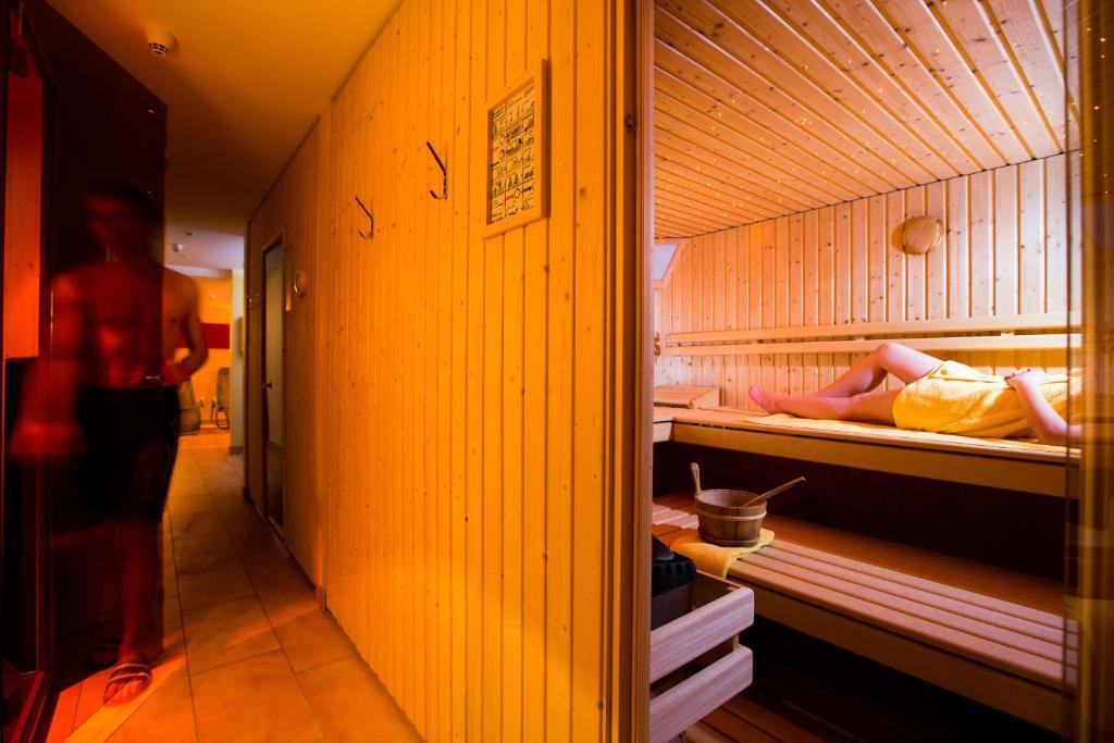 Hotel Cristal Флумзерберг Экстерьер фото